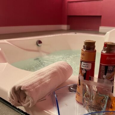 imgi_27_454729661_890319626461195_8392682347637504062_n-385x385